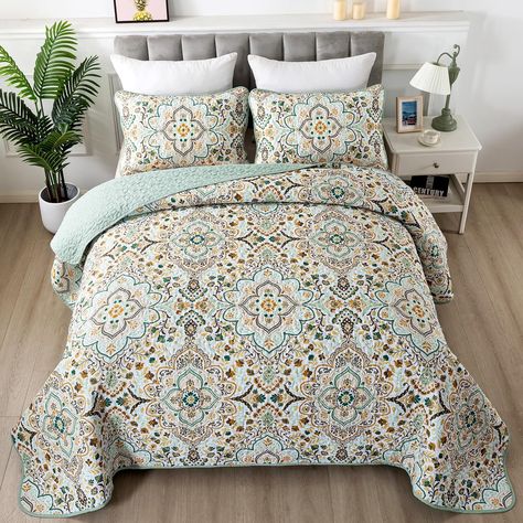 Printed Bedsheets, Queen Size Bedspread, Bohemian Quilt, Boho Quilt, Bedroom Furnishings, Farmhouse Bedding, Queen Size Quilt, Set Designs, Bedspread Set