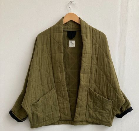 This Womens Jackets & Coats item by TheFeverFewClothing has 406 favorites from Etsy shoppers. Ships from United Kingdom. Listed on 30 Mar, 2024 Boxy Jacket, Jacket With Pockets, Womens Jackets, Jacket Long, Cotton Jacket, Bat Wings, Khaki Green, Sewing Clothes, Quilted Jacket