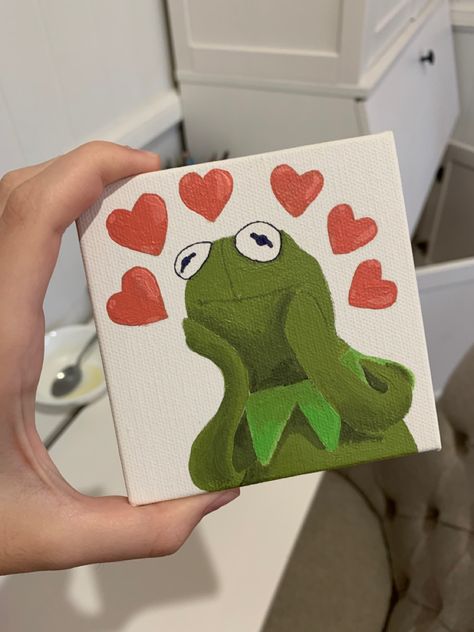 Kermit Painting, Kermit The Frog Painting, Frog Painting Ideas, Funny Painting Ideas On Canvas, Funny Painting Idea, Funny Paintings, Green Paintings, Cartoon Painting, Drawings Of Friends