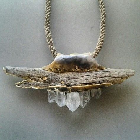 Driftwood Jewelry, A Necklace, Diy Schmuck, Bijoux Diy, Raw Crystal, Contemporary Jewelry, Wood Jewellery, Jewelry Inspo, Hippie Style