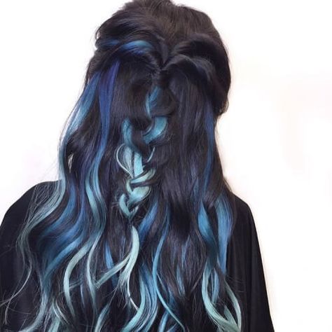 Blue and Silver Highlights Black Hair Ombre, Hair Color Blue, Dye My Hair, Hair Dye Colors, Mermaid Hair, Rainbow Hair, Cool Hair Color, Grunge Hair, Dream Hair