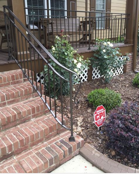 Elegant Iron Stair Railing, Wrought Iron Handrail Exterior Front Steps, Black Metal Railing Exterior, Front Stairs Ideas Exterior Entrance, Iron Railings Outdoor Front Porches, Bronze Stair Railing, Wrought Iron Stair Railing Outdoor, Porch Step Railing, Wrought Iron Railing Exterior