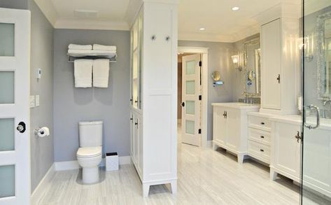 How to Move Toilets in Bathrooms, 30 Home Staging and Bathroom Design Ideas Small Bathroom Remodel Ideas, Ensuite Design, Small Bathroom Tiles, Built In Bath, Toilet Shelves, Zen Bathroom, Diy Room Divider, Master Bathrooms, Master Ensuite