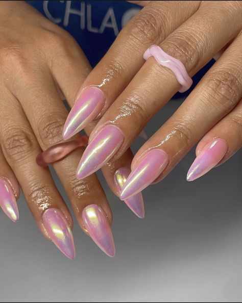 Divine Feminine Nails, Holographic Nails Design, Nails Design Pink, Feminine Nails, Holographic Nail Designs, Pink Holographic Nails, Engagement Nails, Pink Chrome Nails, Pink Holographic