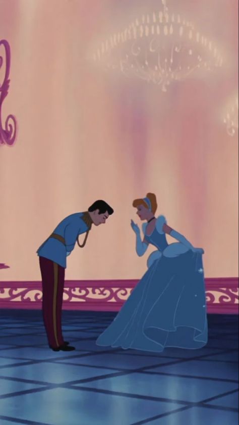 Disney Lockscreen, Cinderella Wallpaper, Cinderella 1950, Cinderella Aesthetic, Disney Movie Art, Tv Show Couples, Cute Disney Pictures, Have Courage And Be Kind, Disney Princes