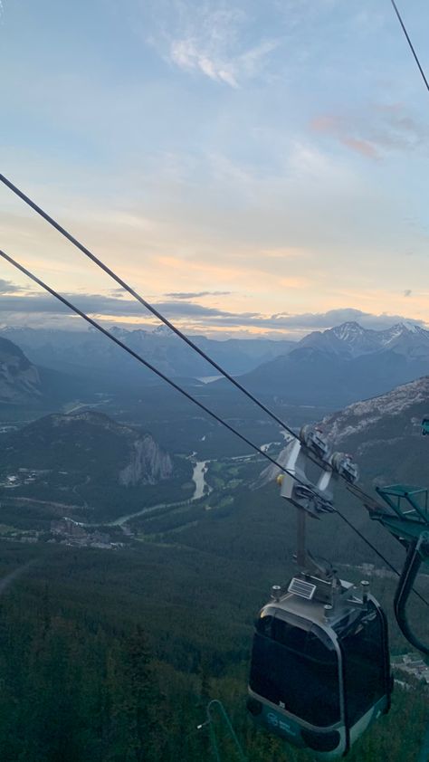 Canada Photos Aesthetic, Mountain Views Aesthetic, Park City Aesthetic, Banff Aesthetic Summer, Banff Canada Aesthetic, Gondola Aesthetic, Alberta Aesthetic, Gondola Banff, Calgary Aesthetic