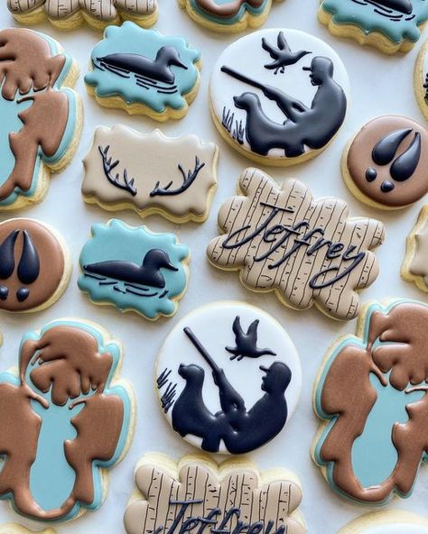 Archery Cookies Decorated, Deer Hunting Cookies Decorated, Hunting Cake Pops, Hunting Theme Cookies, Hunting And Fishing Cookies Decorated, Camo Cookies Decorated, Duck Hunting Cookies Decorated, Deer Hunting Cookies, Hunting Birthday Cookies