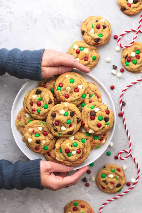 Santa's Christmas Cookies (Super Soft Double Chocolate Chip M&M Cookies) - Creme De La Crumb Mnm Cookies Recipe, Cookies With Milk, Choc Cookies, Christmas Cookie Boxes, Easy Christmas Cookie Recipes, Christmas Baking Recipes, Double Chocolate Chip Cookies, White Chocolate Chip Cookies, Choc Chip Cookies