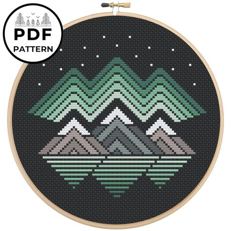 Northern Lights Cross Stitch, Pigeon Coop, Pixel Crochet, Instructions Booklet, Beading Ideas, Crochet Art, Stitch Kit, Cross Stitch Kits, Tapestry Needle