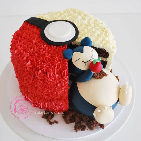 Top 16 Pokemon cake ideas - A Pretty Celebration Snorlax Birthday Cake, Snorlax Cake, Pikachu Cake Ideas, Pokemon Cake Ideas, Charmander Cake, Pokemon Cakes, Pokeball Cake, Pokémon Cake, Pokemon Cupcakes