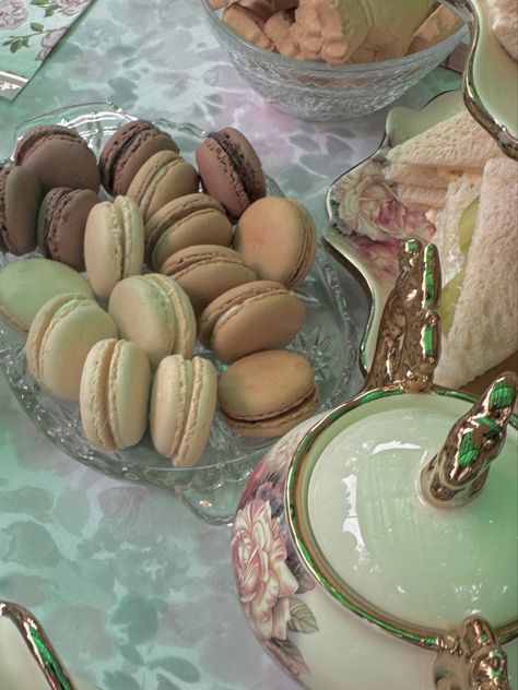 tea party, coquette, #teaparty #coquette #tea #picnic #picnicday Coquette Tea Party, Coquette Bday, Sweet 16 Tea Party, Tea Picnic, 16 Wishes, Princess Hours, 18th Birthday Decorations, Birthday Plans, Party Setup