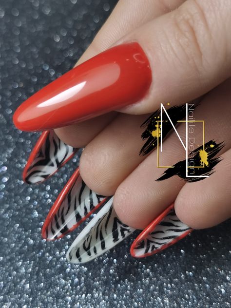 Red and zebra nails! Louboutin Nails, Zebra Nails, Nail Art, Nails, Red, Beauty, Nail Arts