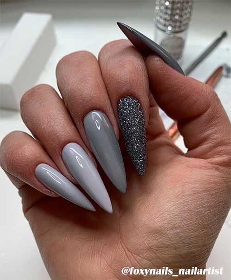 Grey Nail Art, Grey Acrylic Nails, Acrylic Nails Stiletto, Grey Nail Designs, Gray Nails, Nail Swag, Ideas Nails, Uñas Acrilicas, Nailed It