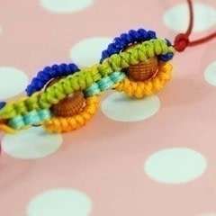 How To Tie A Surgeon's Knot On A Stretch Bracelet · How To Tie A Knot · Jewelry on Cut Out + Keep Snake Knot Bracelet, How To Tie A Knot, Stretch Beaded Bracelets Diy, Snake Knot, Knot Jewelry, Stone Bead Jewelry, Tie A Knot, Stretchy Beaded Bracelet, Girl Scout Crafts