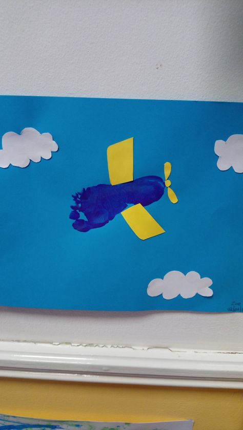 Airplane Projects For Preschool, Footprint Airplane Craft, Airplane Activity Preschool, Transport Art And Craft For Preschool, Airplane Footprint Art, Air Transport Craft, Handprint Airplane, Airplane Art For Toddlers, Plane Crafts Preschool