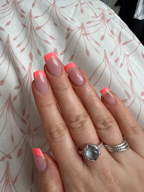 #nails #acrylics #coral #coralnails #tips #summernails #springnails Coral And White French Tip Nails, Bright Coral Pink Nails, Nails With Coral Dress, Bright Coral French Tip Nails, Coral French Tip Nails Square, Coral Tips Nail, Square Coral Nails, Nails For Coral Dress, French Coral Nails