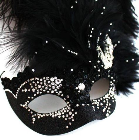 MasqueBoutiqueMasqueradeMasks/ Swan Diy Costume, Swan Masquerade Mask, Carnaval Mask, White Masquerade Mask, Masquerade Mask Diy, Masquerade Mask Black, Frozen Costume Adult, Black Masquerade Mask, Poison Ivy Costumes