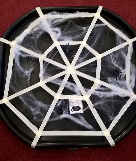 Builders tray - spiders web for Halloween Spider Tuff Tray Ideas, Sensory Tough Tray, Halloween Tough Tray Ideas, Tuff Tray Halloween Ideas, Spider Tuff Tray, Halloween Tuff Tray Ideas, Halloween Tuff Tray, Bonfire Night Activities, Kid Friendly Halloween Party