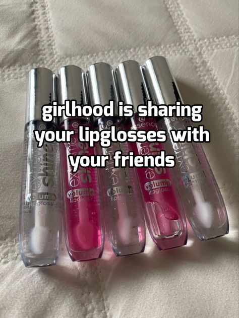 Girly Things To Buy, Whisper Relatable, Working In Retail, Smink Inspiration, Hashtag Relatable, True Facts, Funny Relatable Quotes, Whisper Confessions, Silly Me