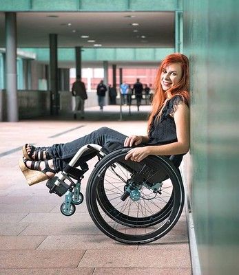 Awesome Wedges | Jack Cast | Flickr Wheelchair Photography, Ultra Lightweight Wheelchair, Wheelchair Fashion, Differently Abled, Lightweight Wheelchair, Disabled Women, Wheelchair Women, Master Board, Wheelchair Accessories