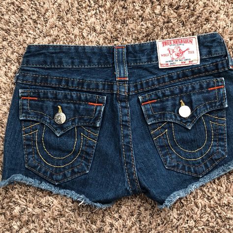 Cutest Short Shorts! Only Worn A Couple Times! Like Brand New Condition (Just Too Small For Me). True Religion Shorts, Daisy Duke Shorts, Daisy Dukes, Cute Jeans, Cute Shorts, True Religion, Dream Clothes, Daisy, Brand New