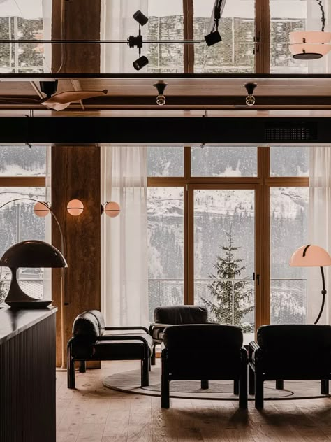 Photo gallery of the cōmodo in Bad Gastein, Austria - Design Hotels™ - Design Hotels™ Lodge Interiors, Snow Park, Mountain Interiors, Mountain Hotel, Rustic Luxury, Terrazzo Floors, Natural Wood Flooring, Hotel Plan, Best Boutique Hotels