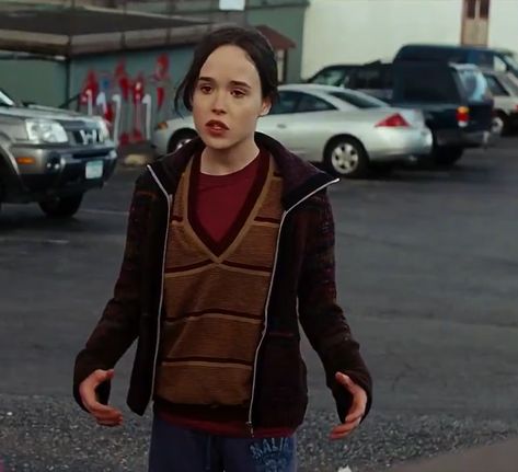 Juno Outfit Movie, Juno Macguff Outfits, Juno Movie Outfits, Midwestern Emo Fashion, Juno Clothes, Midwestern Emo Aesthetic Outfit, Juno Outfit Aesthetic, Midwestern Emo Outfit, Midwest Emo Aesthetic Outfit