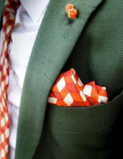 . Orange Suit, Stylish Work Attire, Suit Men, Orange Tie, Green Suit, Sharp Dressed Man, Men's Suit, Well Dressed Men, Gentleman Style