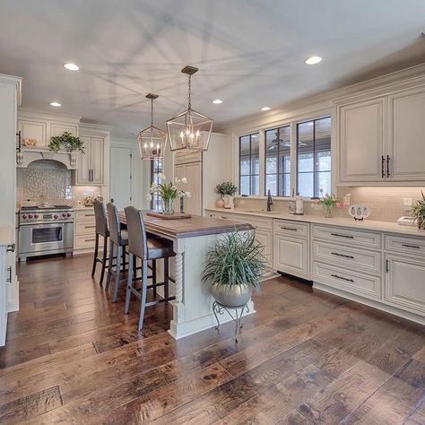 Long L Shaped Kitchen With Island, Kitchen Remodel White, Pearl Kitchen, Wyoming House, Kitchen 2023, Casa Country, Dream Kitchens Design, New House - Kitchen, Farmhouse Kitchen Design