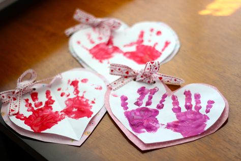 Toddler Valentine Crafts, February Crafts, Easy Valentine Crafts, Valentine's Day Crafts For Kids, Preschool Valentines, Valentines Day Crafts, February Valentines, Valentine Crafts For Kids, Toddler Valentines