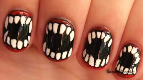 Vampire Nails, Nail Designs Tutorial, Diy Nail Designs, White Nail, Halloween Nail Designs, Halloween Nail Art, Funky Nails, Bling Nails, Nail Arts