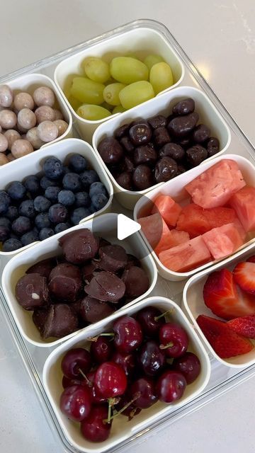 caitlin iola on Instagram: "Snack restock 🍒🥭🫐🍓 @trufru #trufrupartner •
•
•
#restock #restockasmr #asmr #asmrsounds #satisfying #snackbox #snacks #snack" Snack Restock, Snack Box, Healthy Meal Prep, Meal Prep, Healthy Recipes, Snacks, On Instagram, Instagram