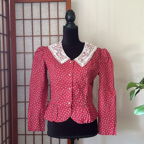 Queen of Hearts ❤️ Vintage 70s Cottagecore Prairie Blouse - Available Now Size XS-S #sacsmallbusiness #shopsmall #vintage #vintageclothing #70s #cottagecore #70svintage 70s Cottagecore, Prairie Blouse, 70s Accessories, Hearts Vintage, Instagram Queen, 70s Outfits, 70s Style, Queen Of Hearts, 70s Fashion