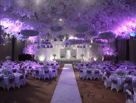 wedding reception_rcpp_jakarta_3 Debut Theme Ideas, Purple Quinceanera Theme, Quinceanera Venue, Glamorous Wedding Venue, Corpse Bride Wedding, Purple White Wedding, Debut Theme, Quinceanera Pink, Birthday Venues