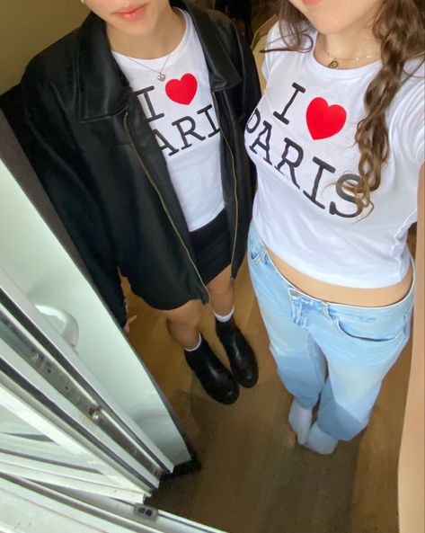 I Heart Paris Shirt Aesthetic, Paris Fits Aesthetic, I Heart Shirts Aesthetic, Matching Fits Aesthetic, I Heart Paris Shirt, I Heart Paris, Paris Study Abroad, Paris In August, Paris Tshirt