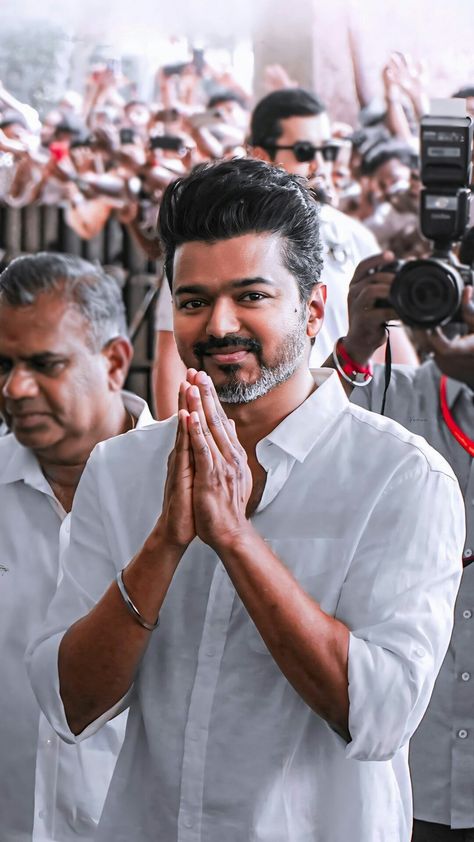 ❤Thalapathy Vijay 💝honor 💞Student's meet!!💗 Part 2✌ Tamil Hero, Actor Vijay Hd Wallpaper New, Bruce Lee Poster, Vijay Actor Hd Images, Ilayathalapathy Vijay, Actor Vijay, Actors Illustration, Vijay Thalapathy, Ms Dhoni Wallpapers