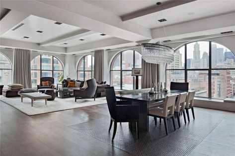 Another luxury loft at Greewich Street in Tribeca, a neighborhood in Lower Manhattan, New York City, USA. Luxury Loft Apartment Penthouses, Loft Apartment Modern, City Loft Apartment, Luxury Loft Apartment, New Yorker Loft, Loft Floor Plan, Loft Floor, Nyc Loft, Loft Inspiration