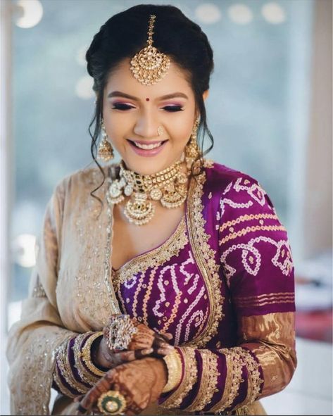 Best Bridal Makeup, Bold Red Lips, Lips Makeup, Bridal Makeup Looks, Smokey Eyes, Bridal Makeup Artist, Makeup Artists, Ahmedabad, Bridal Makeup