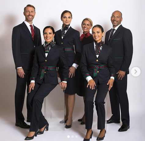 Alitalia TAI Ushers Outfits For Ladies, Hostess Uniform, Air Hostess Uniform, Become A Flight Attendant, Outfits For Ladies, African Dresses Men, Air Hostess, Office Uniform, Ladies And Gentlemen