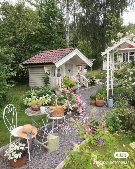 Garden Tool Shed, Cottage Aesthetic, Outdoor Deco, Secret Gardens, Dream Cottage, Backyard Inspo, Garden Yard Ideas, Garden Path, Outdoor Decor Backyard