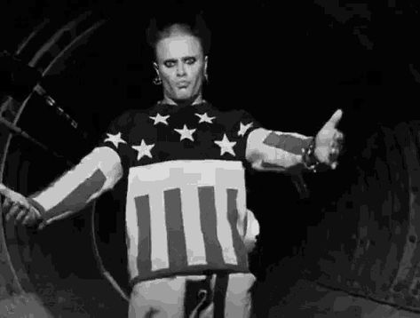 RIP @keithflint Keith Charles Flint (17 September 1969 – 4 March 2019) was an English singer, musician and dancer. He was the vocalist and dancer for the electronic music band The Prodigy and sang on the group's two 1996 UK number one singles – "Firestarter" and "Breathe". Prodigy Firestarter, Cyberpunk Setting, Prodigy Band, Keith Flint, The Prodigy, Boiler Room, Music Vibes, Love U Forever, Today In History