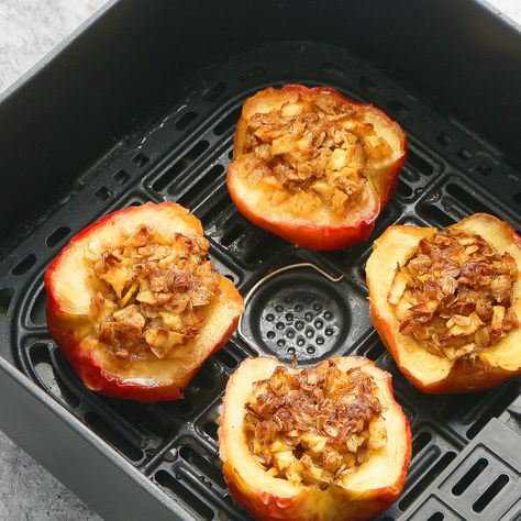 Air Fryer Baked Apples (Moist & Juicy) | KITCHEN @ HOSKINS Air Fryer Baked Apples, Best Apples For Baking, Baked Apple Recipes, Apple Dishes, Light Breakfast, Air Fry Recipes, Cooked Apples, Air Fryer Recipes Easy, Air Fryer Recipes Healthy