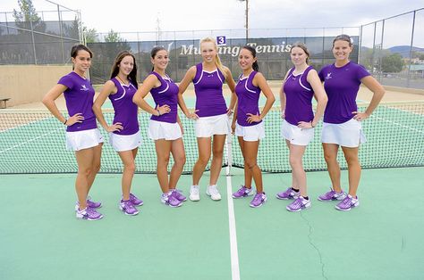 Tennis Team Outfits, Team Outfits, Tennis Uniforms, Tennis Photos, Tennis Team, Group Pictures, Team Uniforms, Sport Photography, Womens Tennis