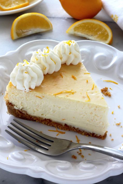 Lemon Ricotta Cheesecake Lemon Ricotta Cheesecake, Easy Easter Recipes, Ricotta Cheesecake, Lemon Cake Recipe, Lemon Dessert Recipes, Lemon Ricotta, Easy Cheesecake Recipes, Easy Cheesecake, Creamy Desserts