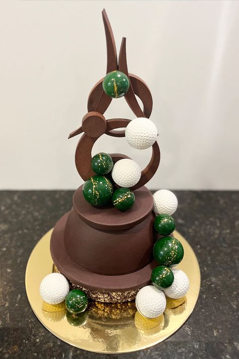 Mini Chocolate Showpiece for a Golf Themed Birthday Party! ⛳🏌️��‍♂️🍫 The golf balls are filled with a Peach filling and a Caramelized Ga Pecan Crunch Milk Chocolate filling! Both made with local peaches and pecans! Pecan Crunch, Peach Filling, Chocolate Designs, Chocolate Showpiece, 4 Tier Wedding Cake, Chocolate Design, Chocolate Filling, Christmas Chocolate, Tiered Wedding Cake