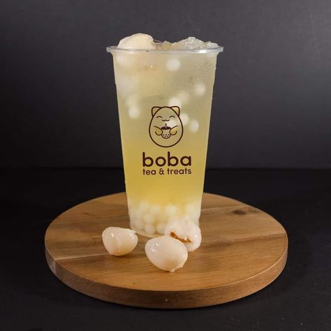 Lychee Boba Recipe | Honest Food Talks Lychee Bubble Tea Recipe, Lychee Jelly Bubble Tea, Bubble Tea Popping Boba, Fruit Boba Recipe, Fruit Bubble Tea Recipe, Lychee Boba, Lychee Bubble Tea, Fruit Boba, Lychee Soda