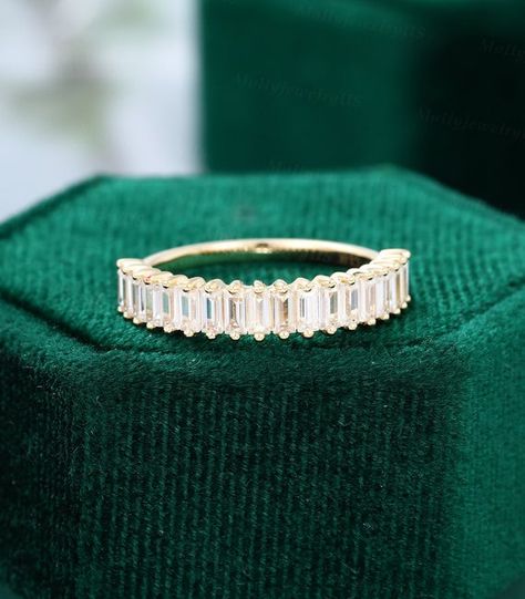 Gold Band With Baguettes, Moissanite Baguette Band, Wedding Band Unique Women, Thick Gold Diamond Wedding Band, Baguette Style Wedding Band, Vintage Baguette Ring, Thick Rose Gold Wedding Band, Staggered Baguette Wedding Band, Baguette Cut Wedding Band