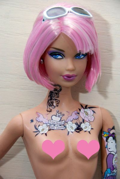 Barbie Tattoo, Geisha Hair, Real Barbie, Geisha Tattoo, Doll Tattoo, Doll Plushies, Indoor Garden Ideas, Barbie World, Neck Tattoo