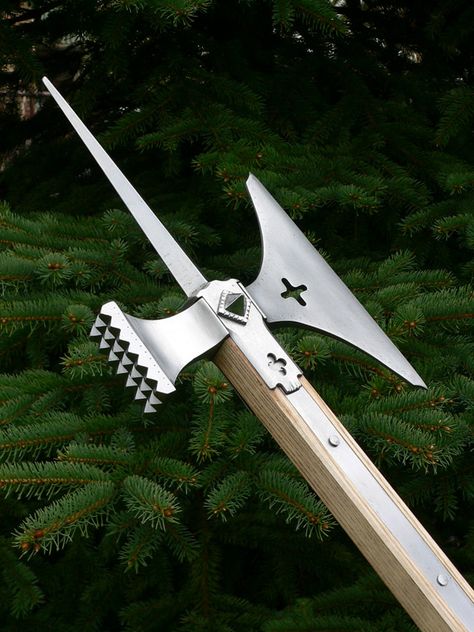 poleaxe from armabohemia.cz High Middle Ages, Medieval Ages, Hand To Hand Combat, Historical Armor, Samurai Armor, Fantasy Setting, Medieval Knight, High Fantasy, Fantasy Inspiration