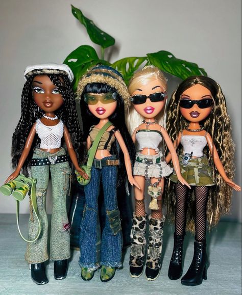 Bratz Animated, Bratz Aesthetic Outfit, The Bratz, Y2k Nostalgia, Black Bratz Doll, Bratz Doll Outfits, Brat Doll, Bratz Girls, Fest Outfits